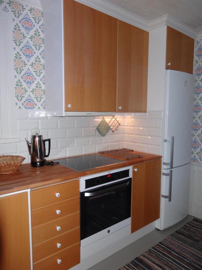 Röda stugan Hedemora Bagian luar foto